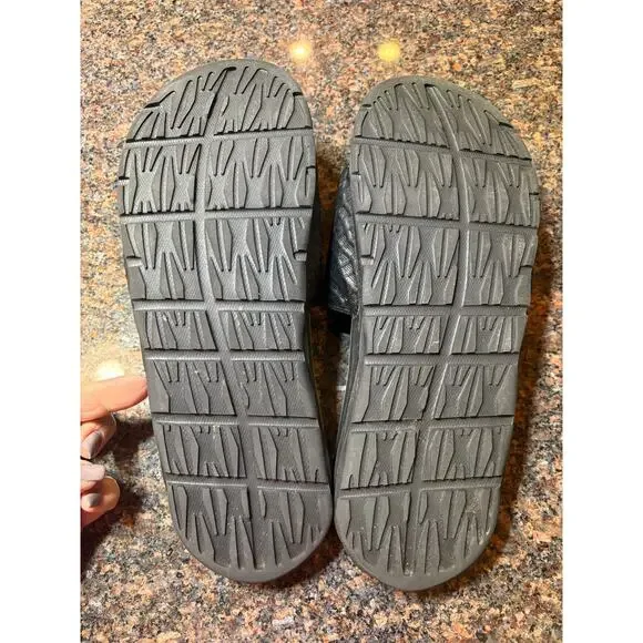 Nike Benassi Solarsoft Slides Black Volt Men's Size 10 - Picture 5 of 8